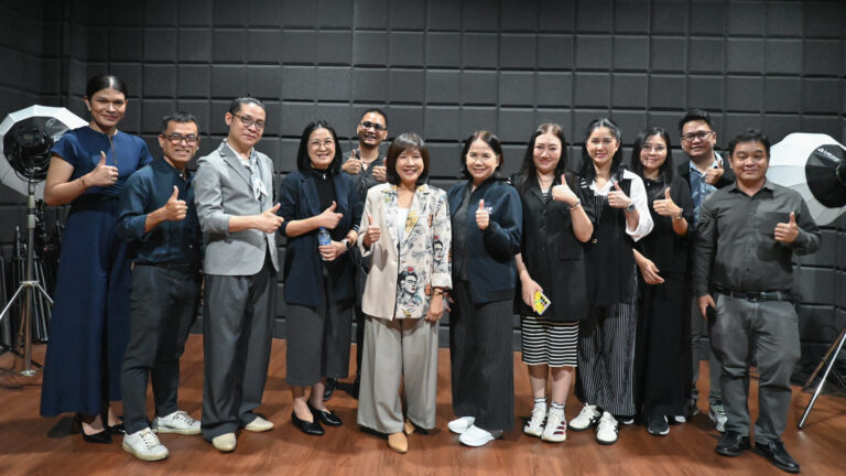 ภาควิชานิเทศศาสตร์ ให้การต้อนรับคณาจารย์ สาขาวิชาการสื่อสารสื่อใหม่ คณะบริหารธุรกิจและนิเทศศาสตร์ มหาวิทยาลัยพะเยา เข้าเยี่ยมชมและศึกษาดูงาน