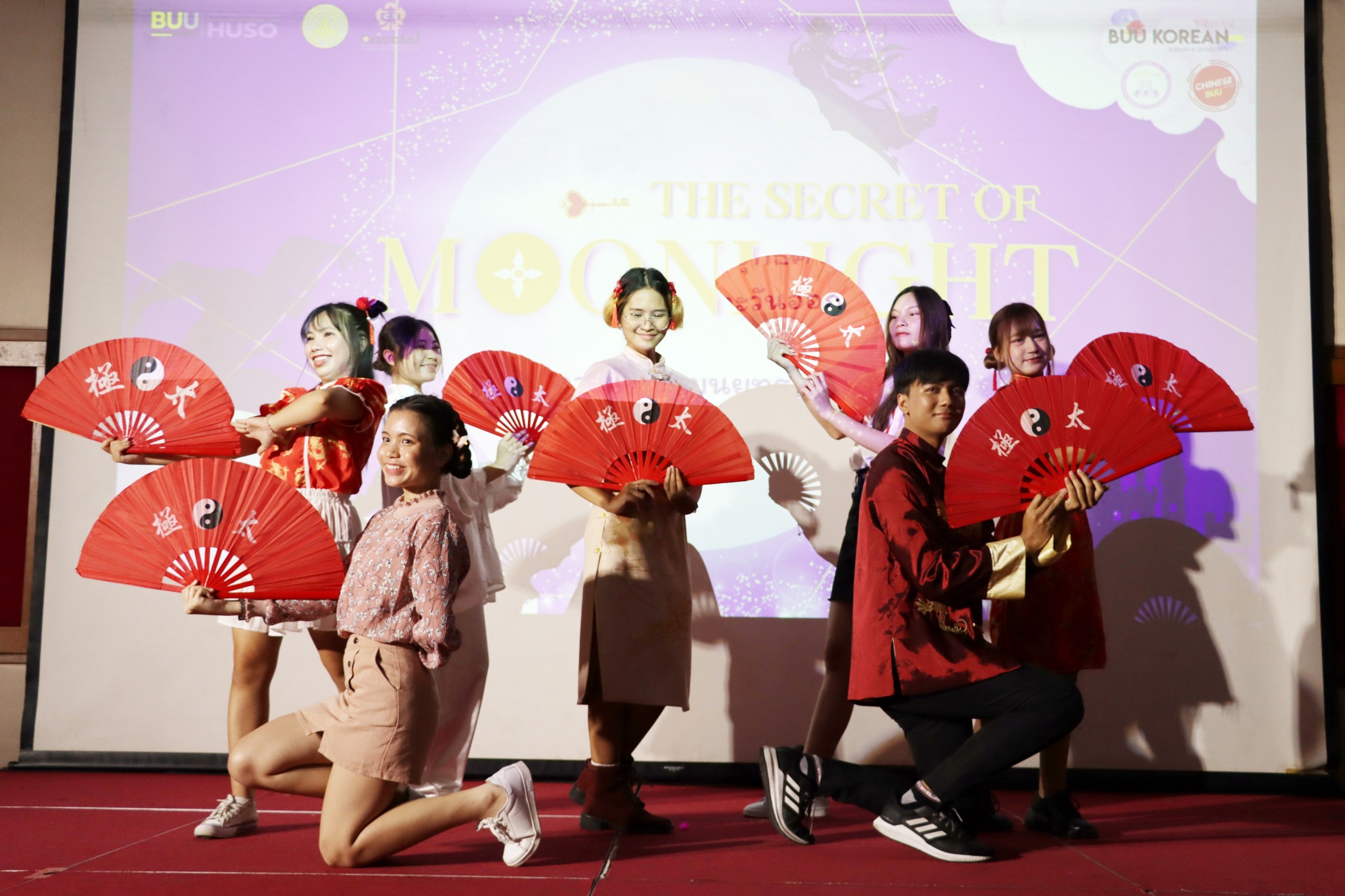 ภาควิชาภาษาตะวันออก จัดงาน Theme : “The Secret of Moonlight” – ความลับของแสงจันทร์