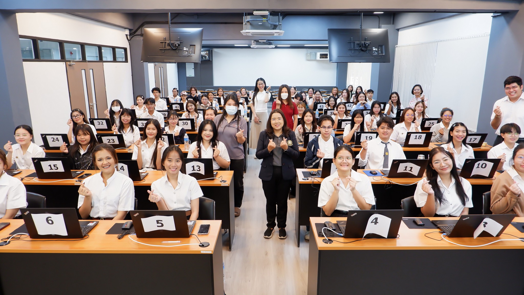 โครงการเตรียมความพร้อมนิสิตฝึกสหกิจศึกษาให้แก่นิสิตชั้นปีที่ 4