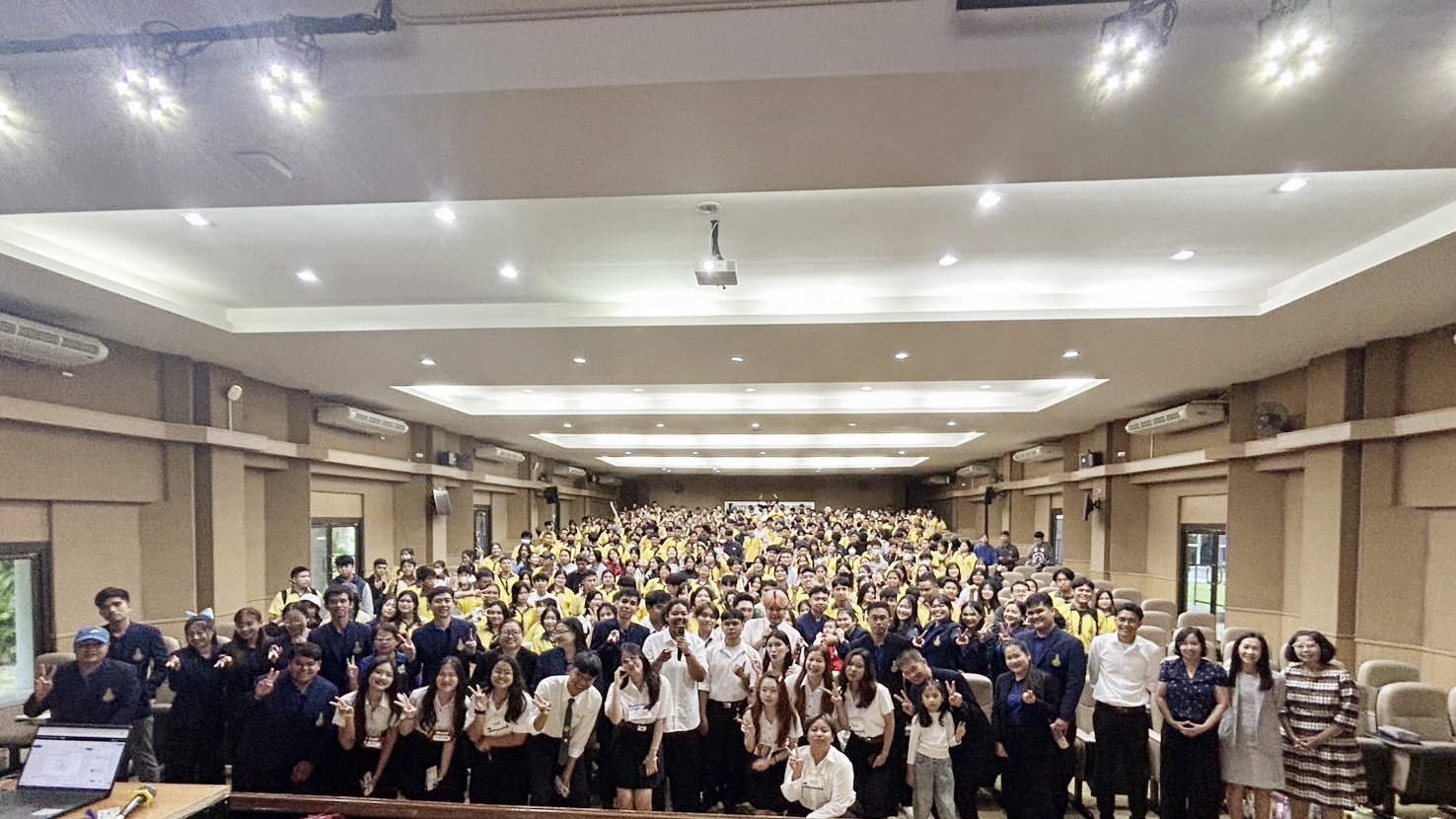 ต้อนรับคณะผู้บริหาร ครู และนักเรียนจากโรงเรียนมัธยมวัดศรีจันทร์ประดิษฐ์