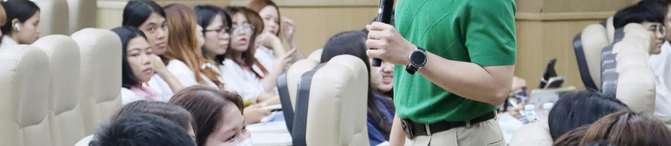 การเตรียมทักษะทางสังคมและการนำปัญญาประดิษฐ์ไปใช้สำหรับการฝึกปฏิบัติสหกิจศึกษาและการศึกษาเชิงบูรณาการกับการทำงาน