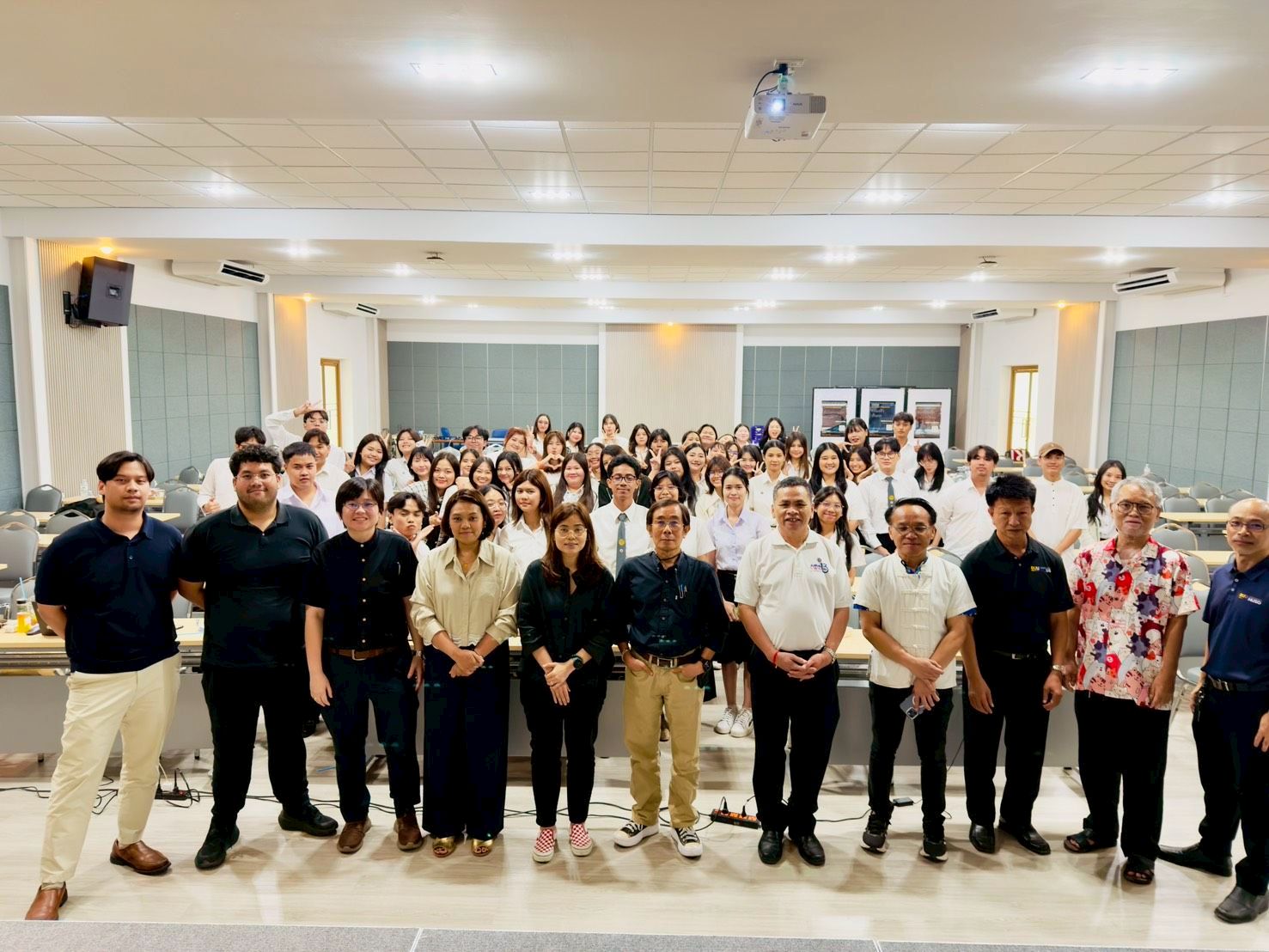 การรายงานผลการปฏิบัติงานสหกิจศึกษาและการศึกษาเชิงบูรณาการกับการทำงาน (CWIE)”