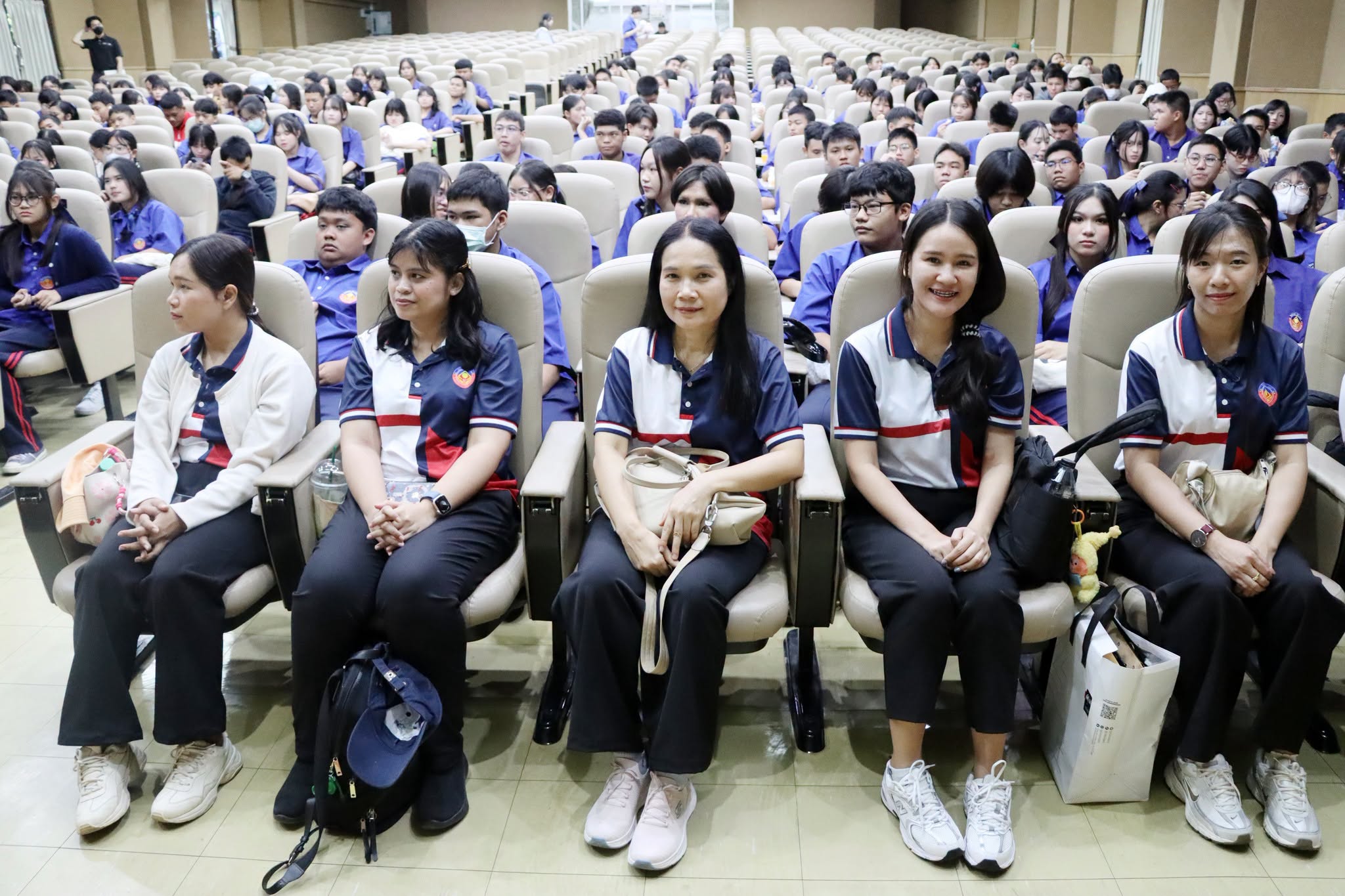 โครงการบริการวิชาการ “กิจกรรมค่ายสหภาษา (อังกฤษ จีน ญี่ปุ่น เกาหลี)”