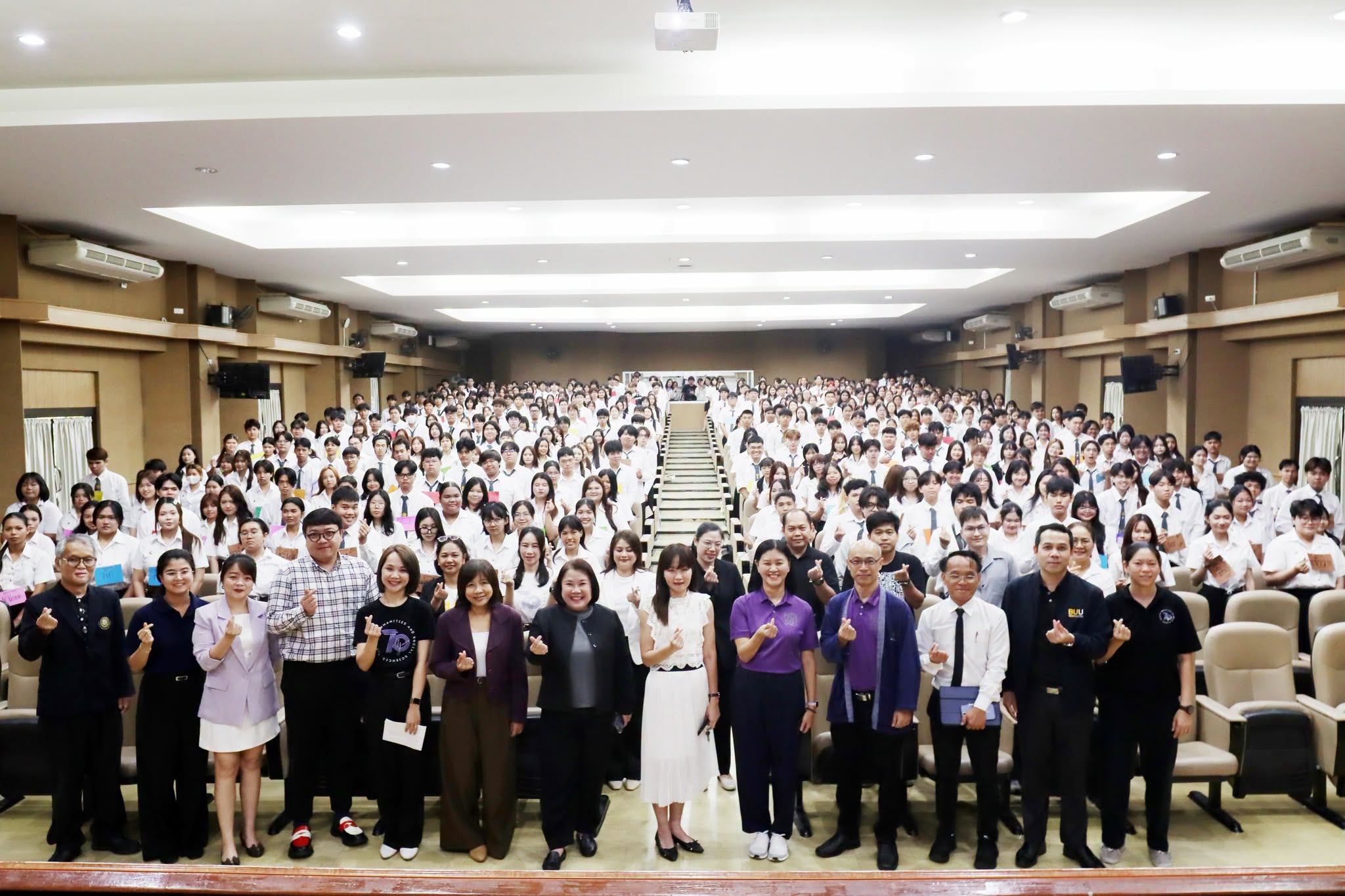 ปฐมนิเทศนิสิตใหม่ ประจำปีการศึกษา 2569 เพื่อเตรียมความพร้อมสำหรับการใช้ชีวิตในรั้วมหาวิทยาลัย